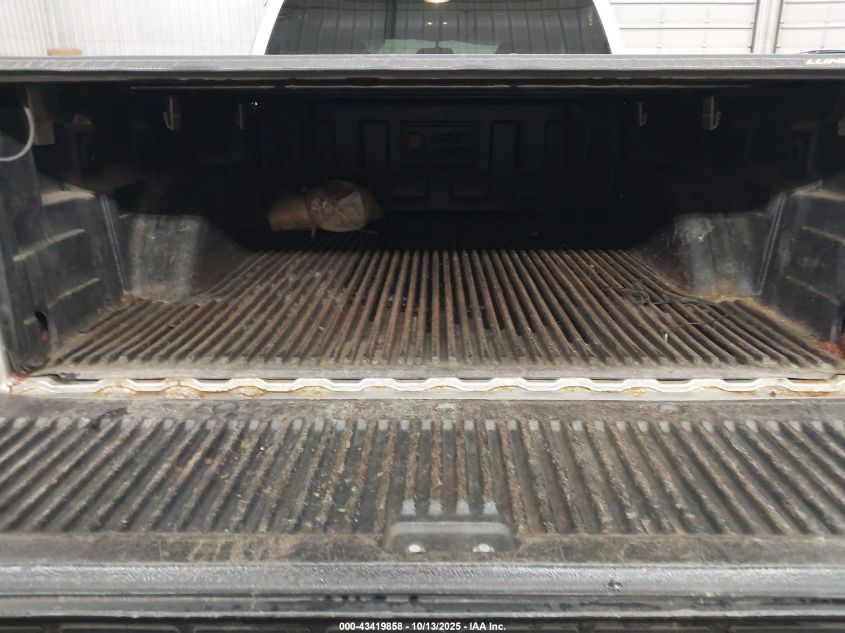 2004 Chevrolet Silverado K1500 VIN: 2GCEK19T141329223 Lot: 43419858