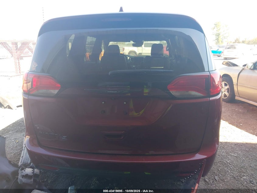 2020 Chrysler Pacifica Touring L Plus VIN: 2C4RC1EG8LR239588 Lot: 43419895