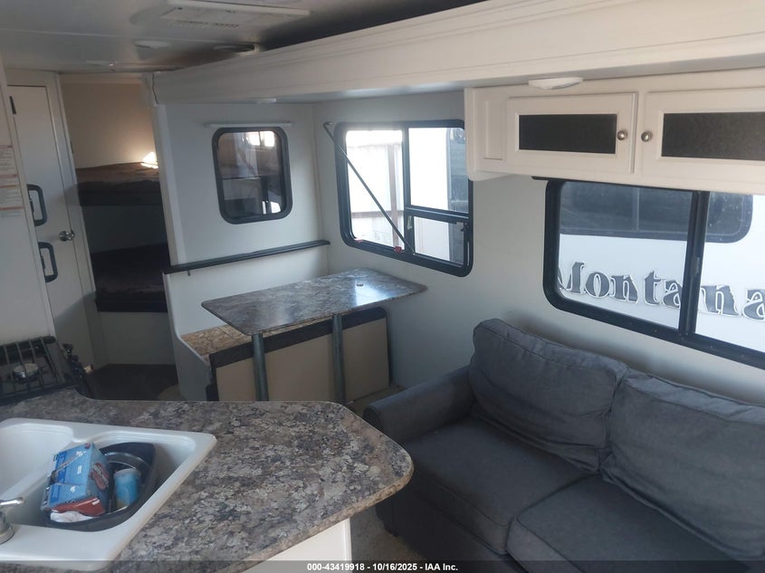 4YDT26L27GN207292 2016   photo no. 5