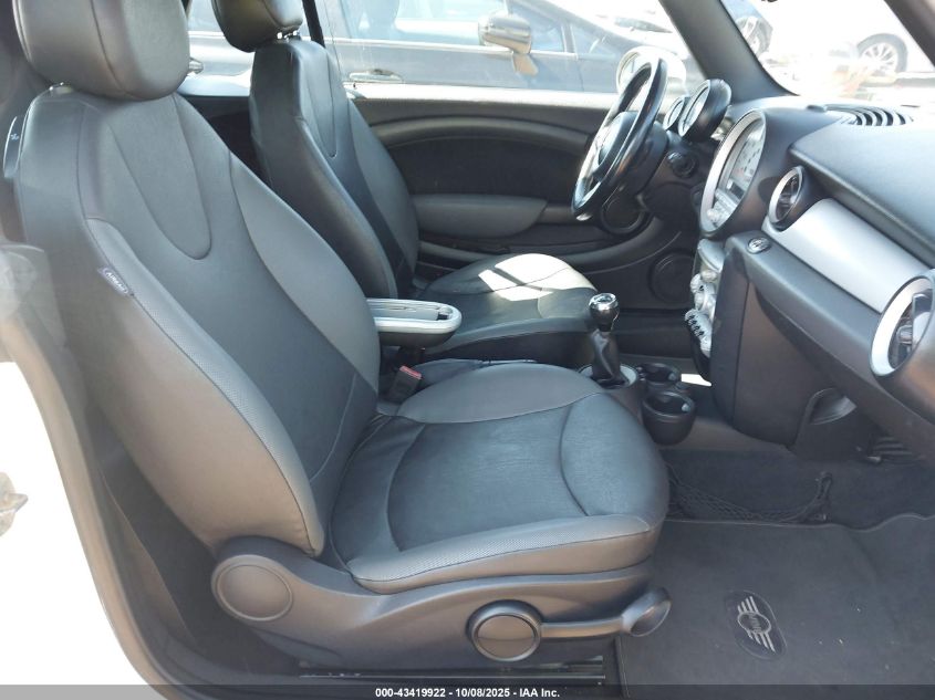 2010 Mini Cooper VIN: WMWMR3C56ATZ18980 Lot: 43419922