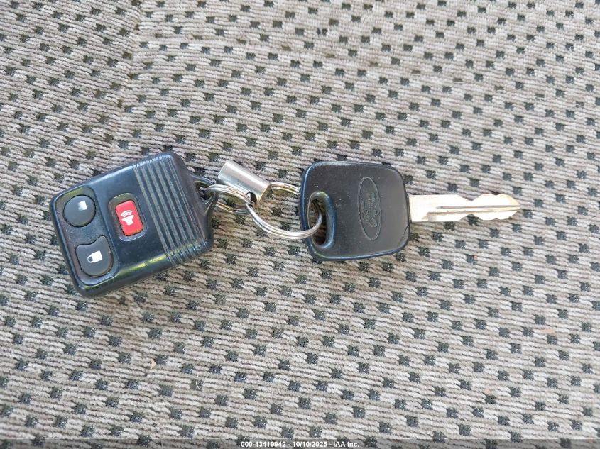 2000 Ford F-150 Lariat/Xl/Xlt VIN: 1FTRX07L3YKB02525 Lot: 43419942