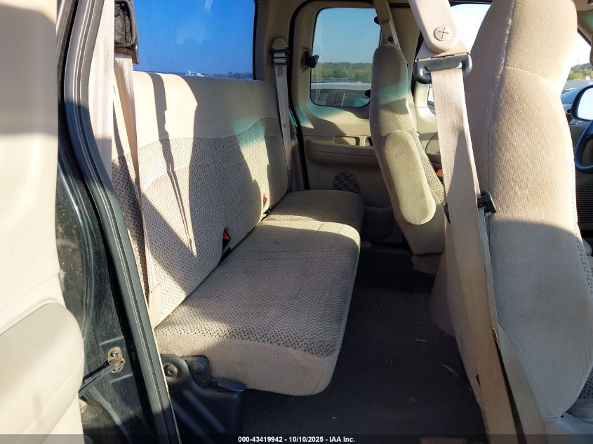 2000 Ford F-150 Lariat/Xl/Xlt VIN: 1FTRX07L3YKB02525 Lot: 43419942