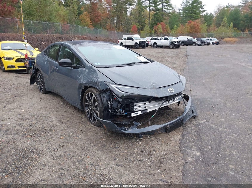 TOYOTA PRIUS XSE PREMIUM