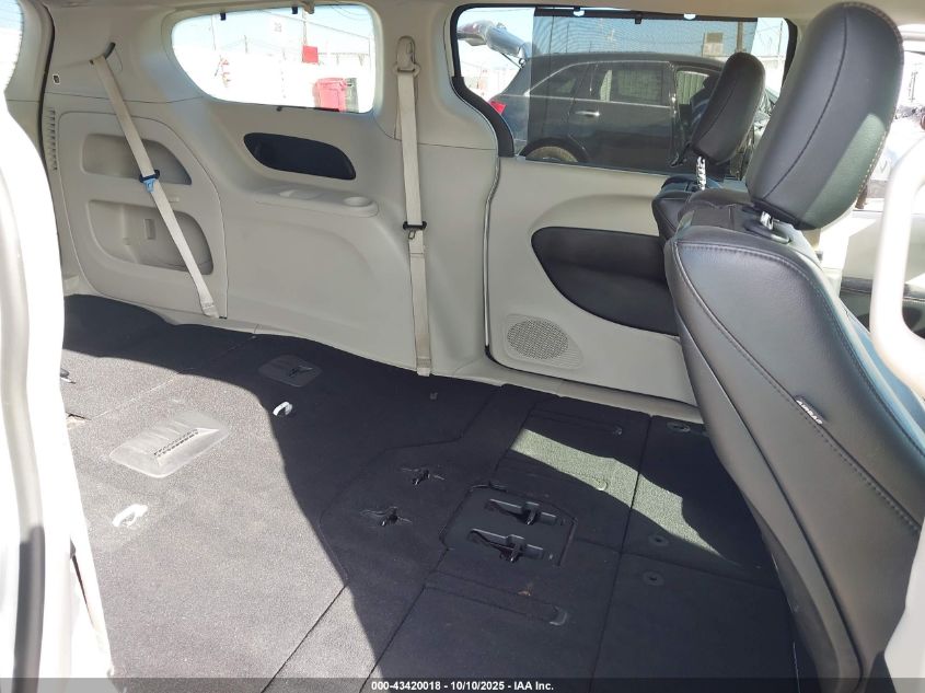 2019 Chrysler Pacifica Touring L Plus VIN: 2C4RC1EG6KR597917 Lot: 43420018