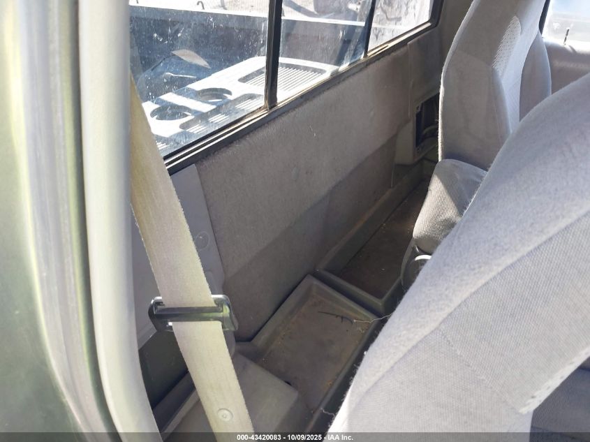 1998 Mazda B2500 Se/Sx VIN: 4F4YR12C8WTM11294 Lot: 43420083