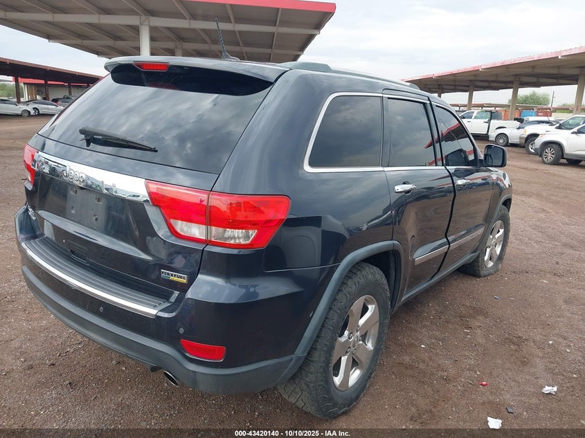 1C4RJFBG0DC638626 2013 JEEP GRAND CHEROKEE photo no. 4