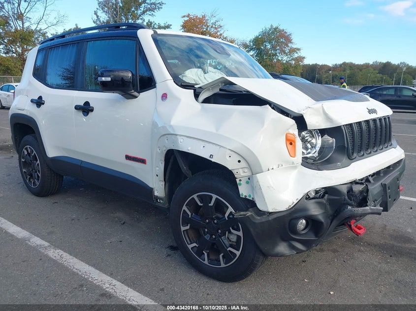 JEEP RENEGADE TRAILHAWK 4X4