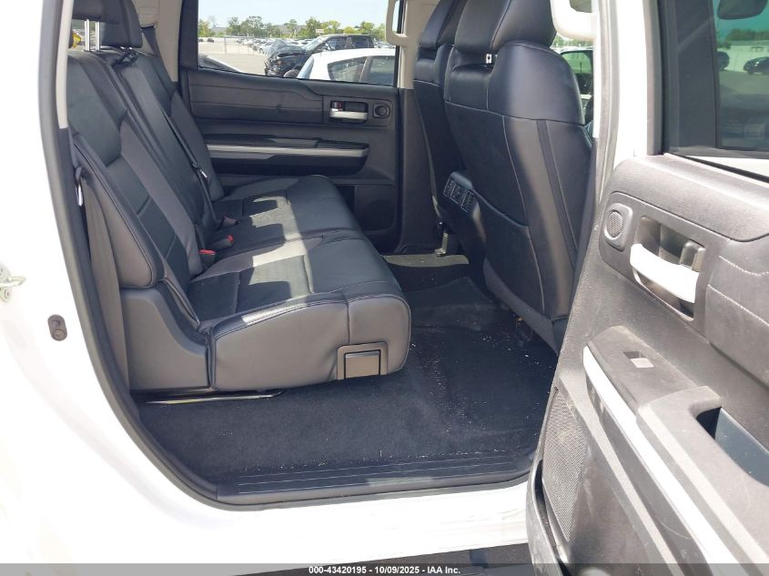 2018 Toyota Tundra Limited 5.7L V8 VIN: 5TFFY5F17JX242406 Lot: 43420195