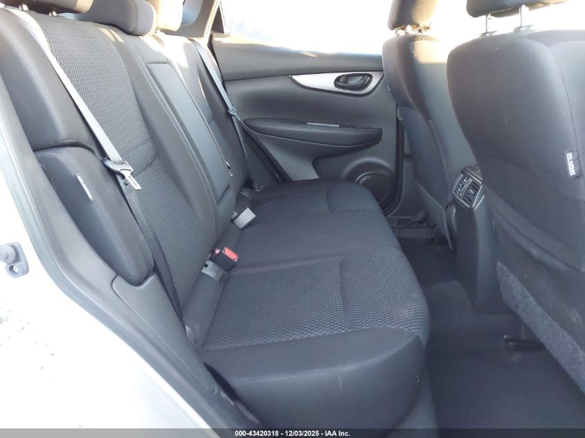 2021 Nissan Rogue Sport S Fwd Xtronic Cvt VIN: JN1BJ1AVXMW561270 Lot: 43420318