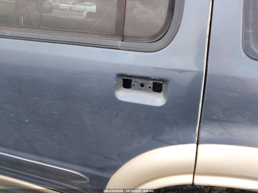 2001 Ford Explorer Eddie Bauer VIN: 1FMZU64E81ZA81326 Lot: 43420396