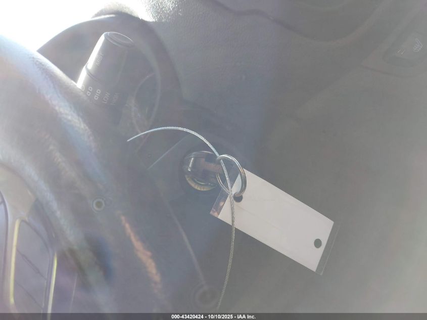 2015 Jeep Renegade Limited VIN: ZACCJBDT2FPC20656 Lot: 43420424