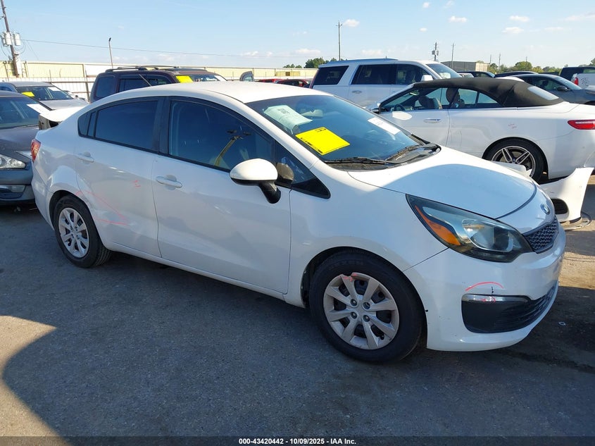 KIA RIO LX