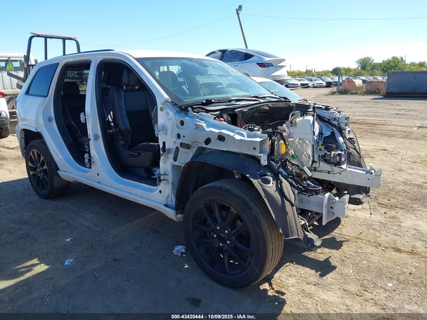 JEEP GRAND CHEROKEE ALTITUDE 4X4