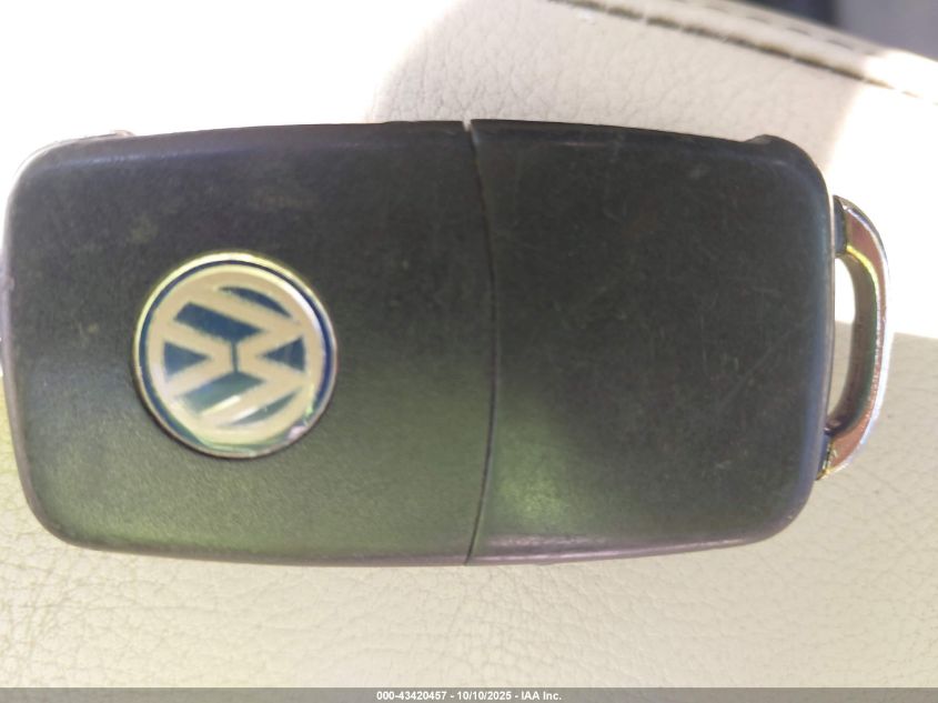 2009 Volkswagen New Beetle 2.5L VIN: 3VWPW31C59M518362 Lot: 43420457