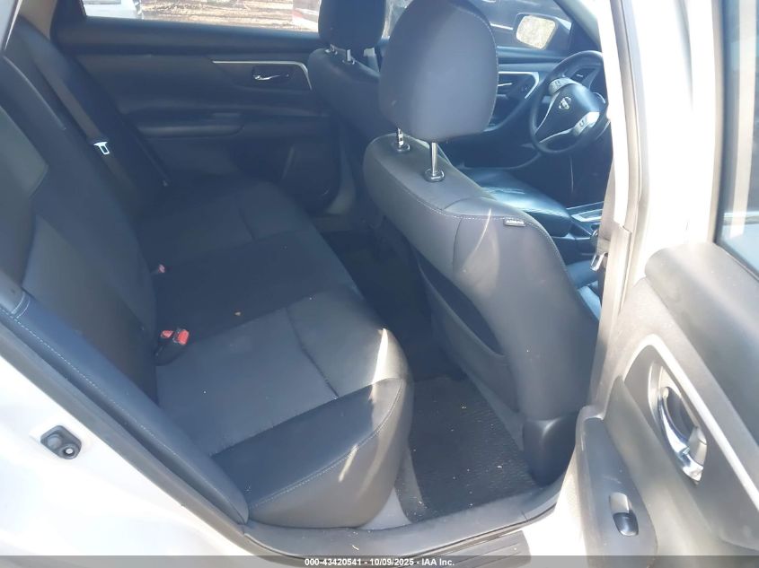 2017 Nissan Altima 2.5 Sr VIN: 1N4AL3AP2HC121976 Lot: 43420541