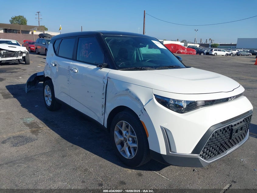 KIA SOUL S