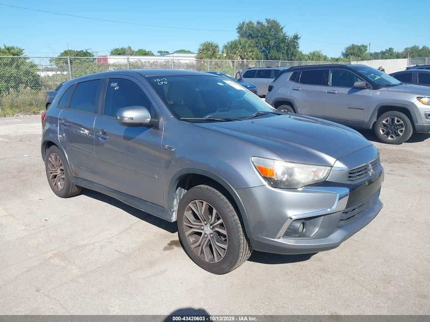 JA4AP3AU5HZ032561 2017 Mitsubishi Outlander Sport 2.0 Le auction photo 1