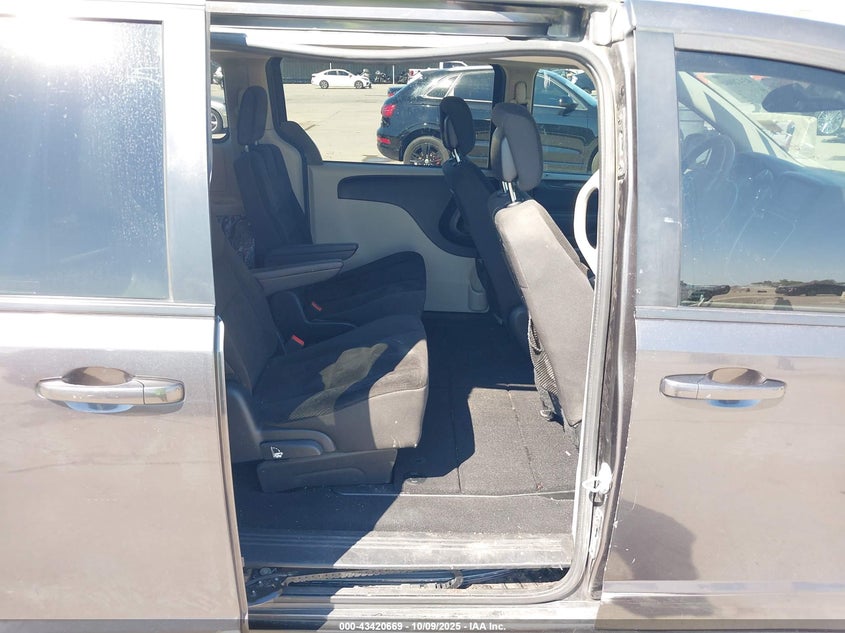 2018 Dodge Grand Caravan Se VIN: 2C4RDGBG5JR184793 Lot: 43420669