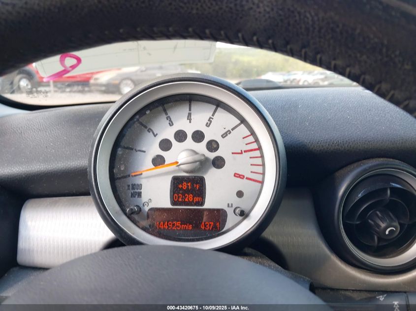 2009 Mini Cooper Clubman VIN: WMWML33579TP98104 Lot: 43420675