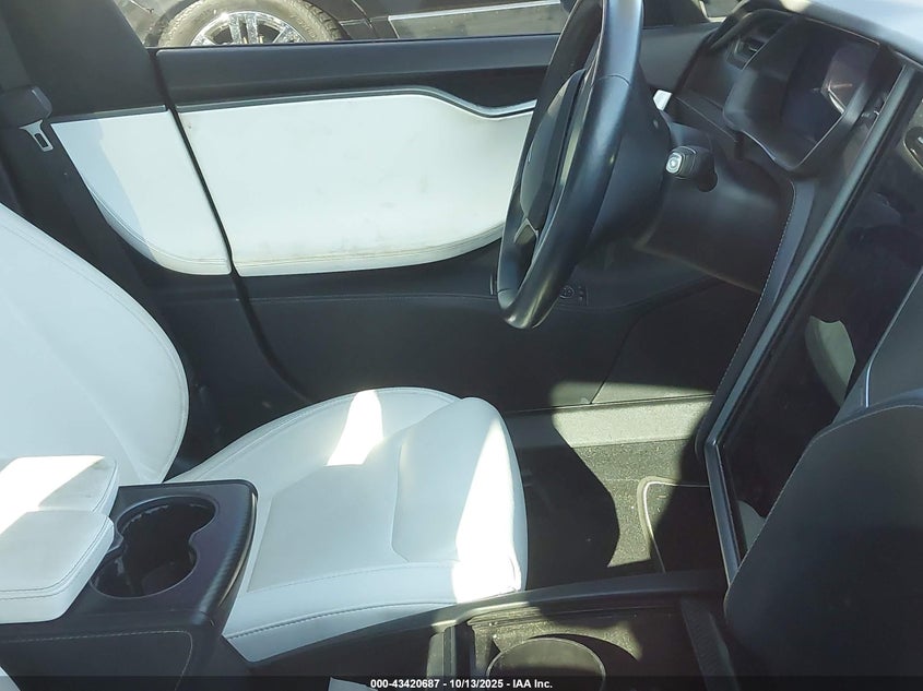 2020 Tesla Model S Performance Dual Motor All-Wheel Drive VIN: 5YJSA1E48LF369718 Lot: 43420687