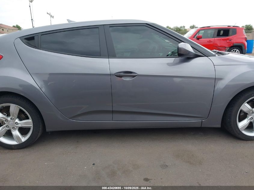 2014 Hyundai Veloster Base W/Black VIN: KMHTC6AD1EU215293 Lot: 43420695