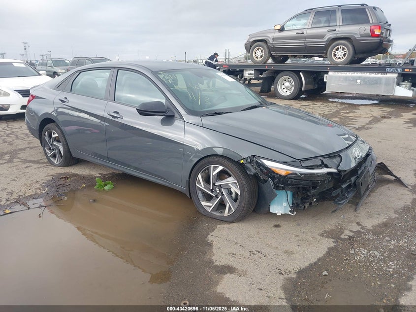 2025 HYUNDAI ELANTRA SEL SPORT - KMHLM4DGXSU962264