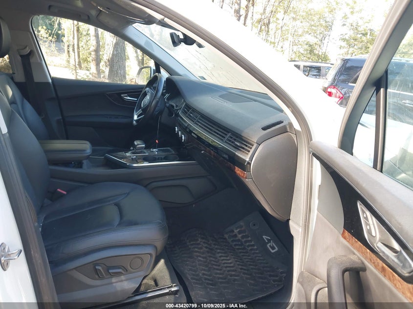 VIN WA1LAAF75JD022214 2018 AUDI Q7 3.0T PREMIUM