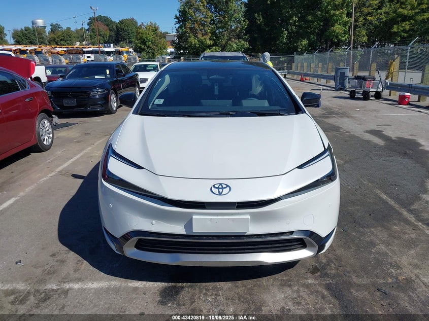 2026 TOYOTA PRIUS PLUG-IN HYBRID XSE JTDACACU2T3054550