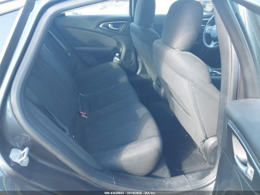 2015 Chrysler 200 Limited VIN: 1C3CCCAB8FN687167 Lot: 43420883