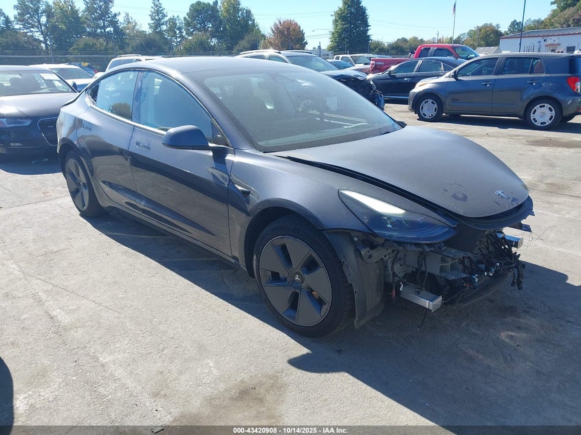 TESLA MODEL 3 LONG RANGE DUAL MOTOR ALL-WHEEL DRIVE