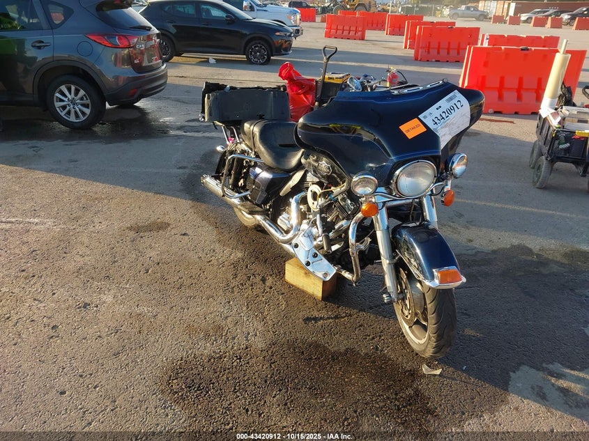 2013 HARLEY-DAVIDSON FLHTCU ULTRA CLASSIC ELECTRA GLD 1HD1FCM16DB694516