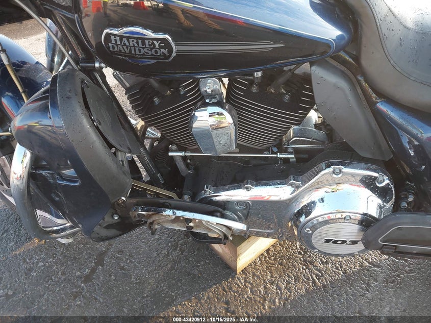 2013 HARLEY-DAVIDSON FLHTCU ULTRA CLASSIC ELECTRA GLD 1HD1FCM16DB694516