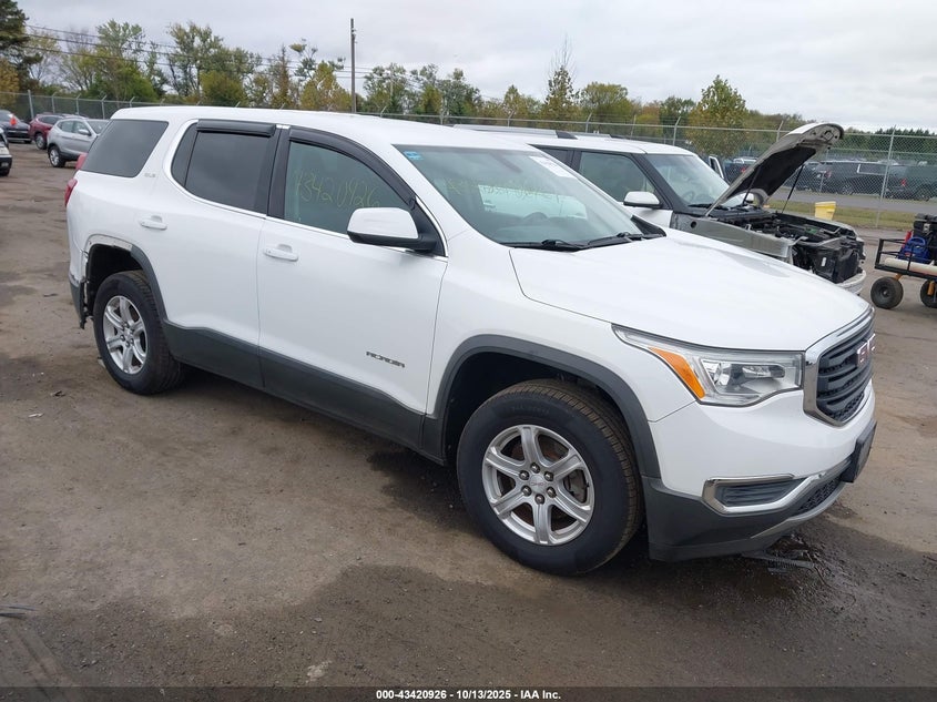 GMC ACADIA SLE-1