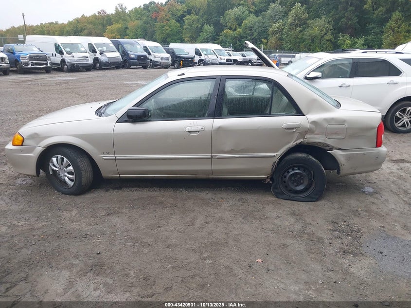 2000 Mazda Protege Dx/Lx VIN: JM1BJ2221Y0289272 Lot: 43420931