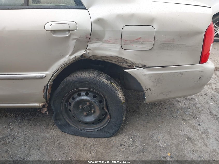 2000 Mazda Protege Dx/Lx VIN: JM1BJ2221Y0289272 Lot: 43420931