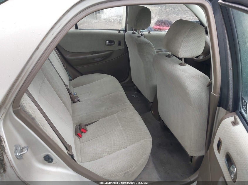 2000 Mazda Protege Dx/Lx VIN: JM1BJ2221Y0289272 Lot: 43420931