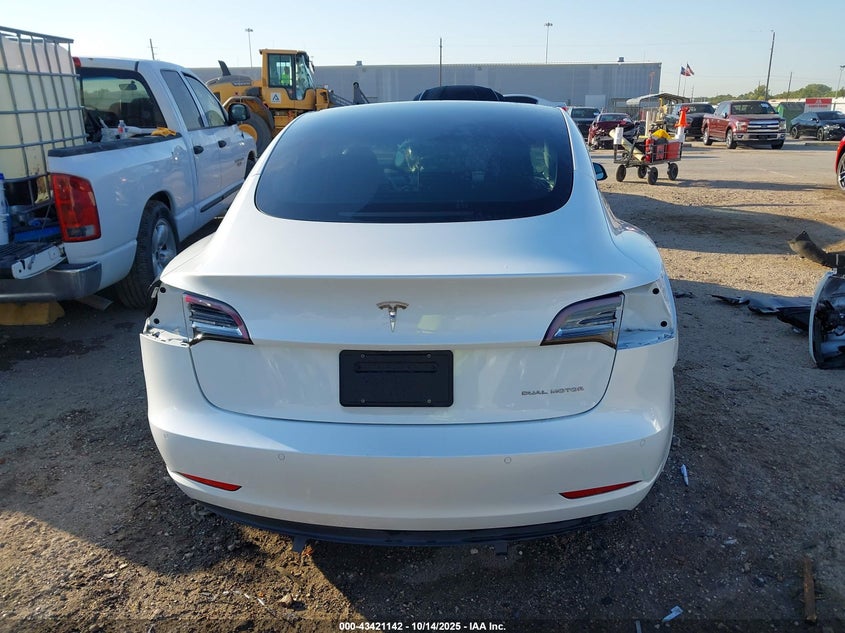 2022 Tesla Model 3 Long Range Dual Motor All-Wheel Drive VIN: 5YJ3E1EB6NF159578 Lot: 43421142