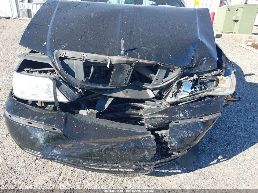 2009 Lincoln Town Car Signature L VIN: 2LNHM85V49X614652 Lot: 43421149