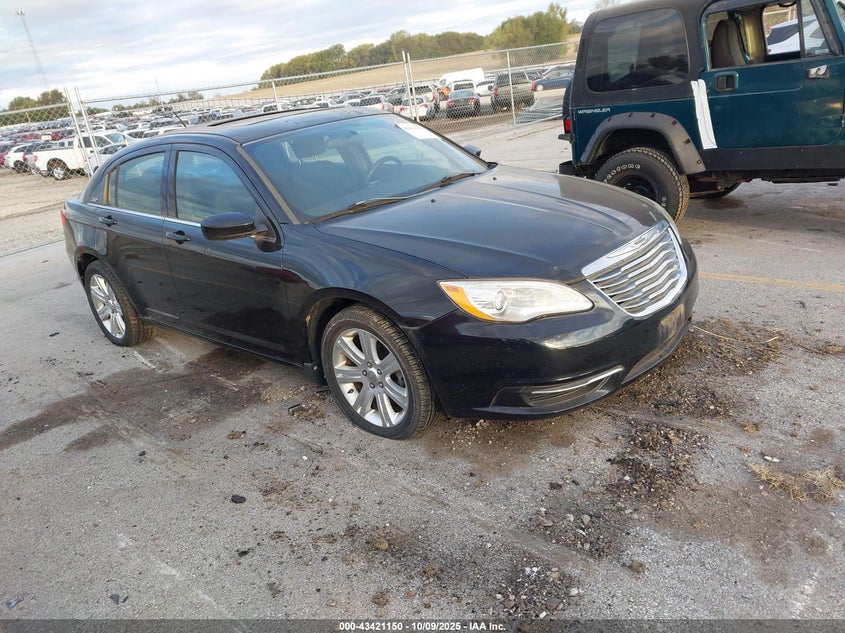 CHRYSLER 200 TOURING
