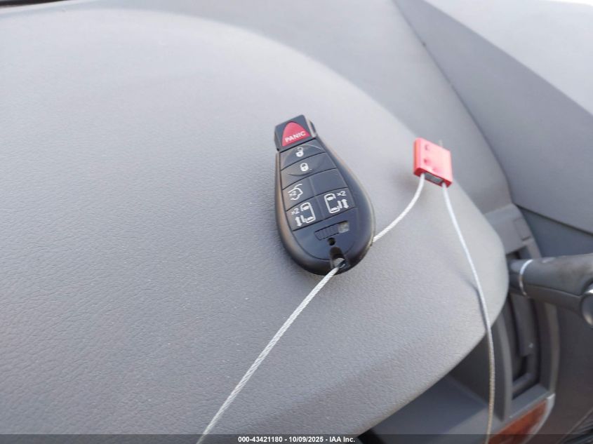 2008 Chrysler Town & Country Touring VIN: 2A8HR54P18R799830 Lot: 43421180