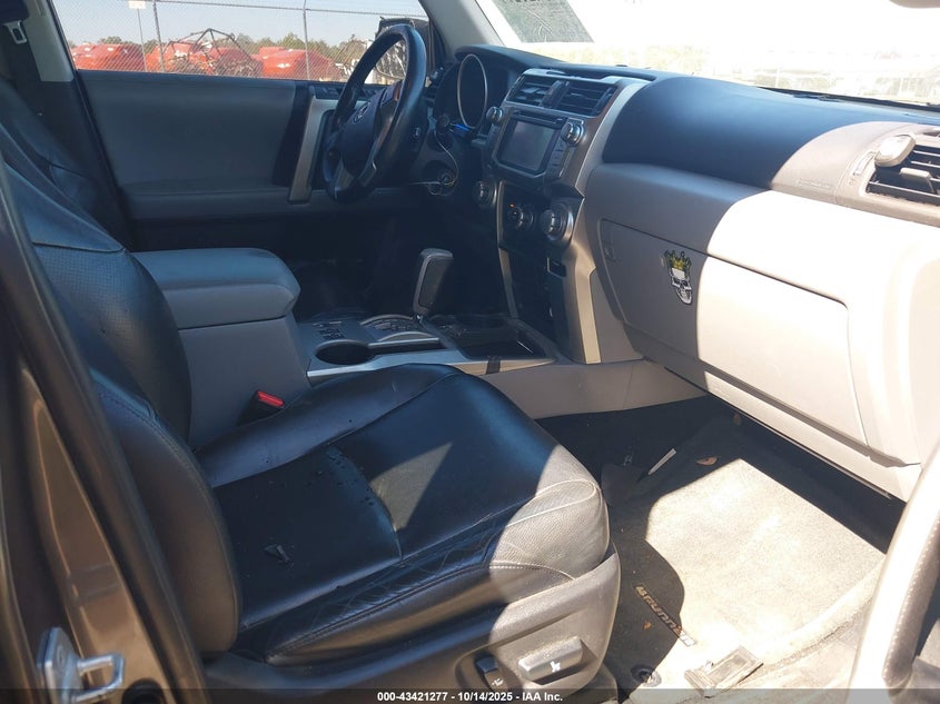 2013 TOYOTA 4RUNNER SR5 JTEZU5JR7D5054048