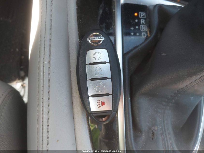 2019 Nissan Rogue Sport Sl VIN: JN1BJ1CR1KW327435 Lot: 43421292