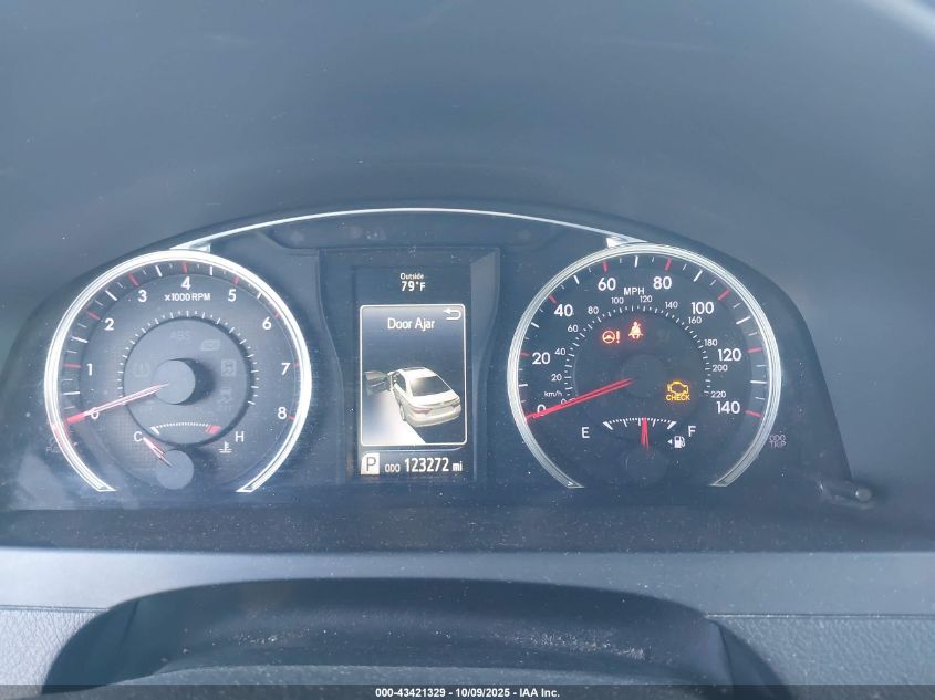 2015 Toyota Camry Se VIN: 4T1BF1FKXFU093239 Lot: 43421329