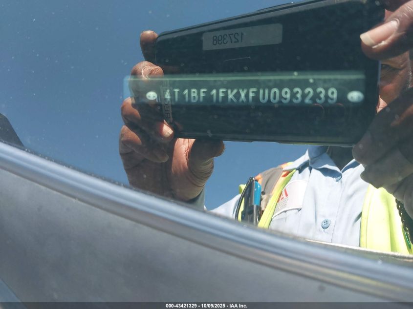 2015 Toyota Camry Se VIN: 4T1BF1FKXFU093239 Lot: 43421329