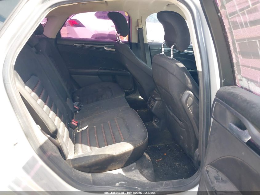 2013 Ford Fusion Se VIN: 3FA6P0HR1DR201040 Lot: 43421358