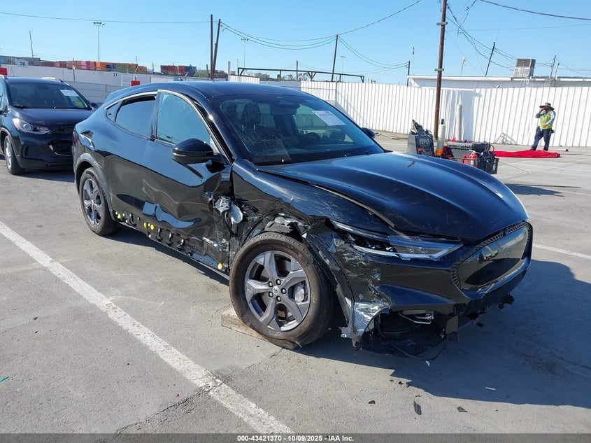 FORD MUSTANG MACH-E SELECT