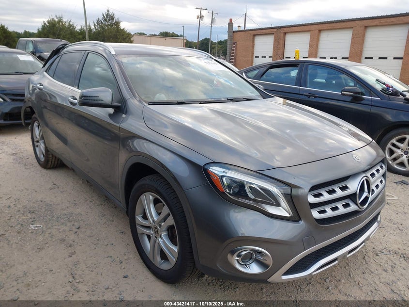 MERCEDES-BENZ GLA-CLASS 4MATIC