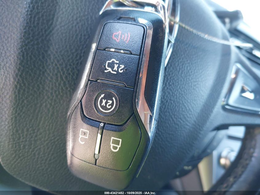 2016 Lincoln Mkc Reserve VIN: 5LMTJ3DH7GUJ20773 Lot: 43421452