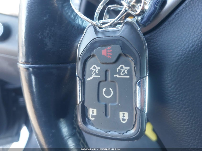 2017 CHEVROLET SUBURBAN LT 1GNSKHKCXHR369343