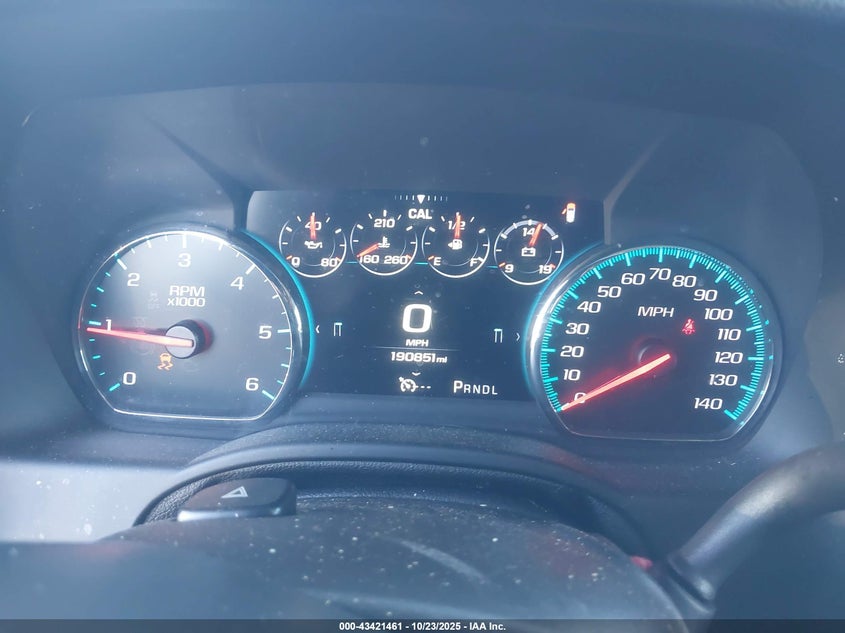 2017 CHEVROLET SUBURBAN LT 1GNSKHKCXHR369343